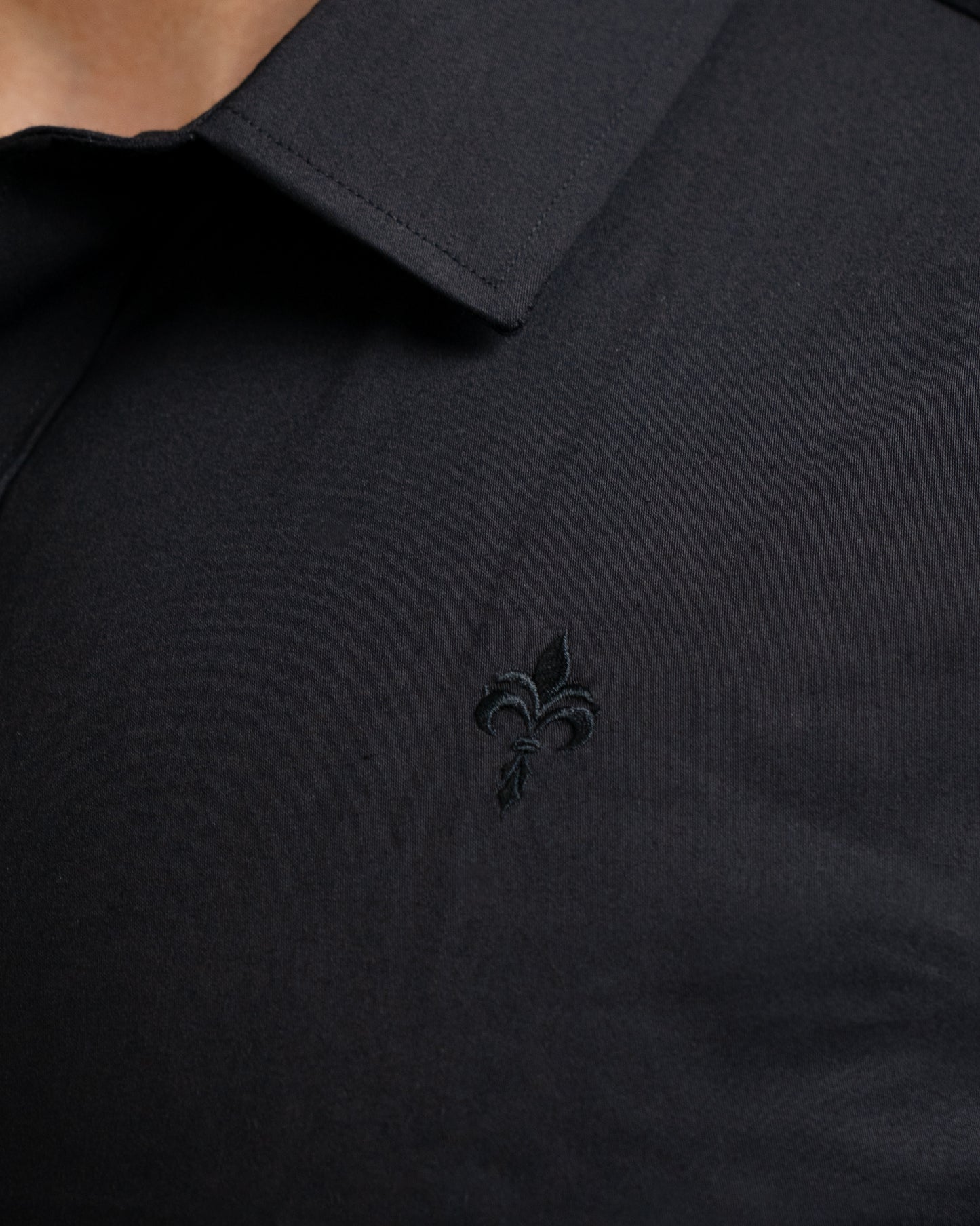 NEW! Tailored Fit Long Sleeve Shirt Black