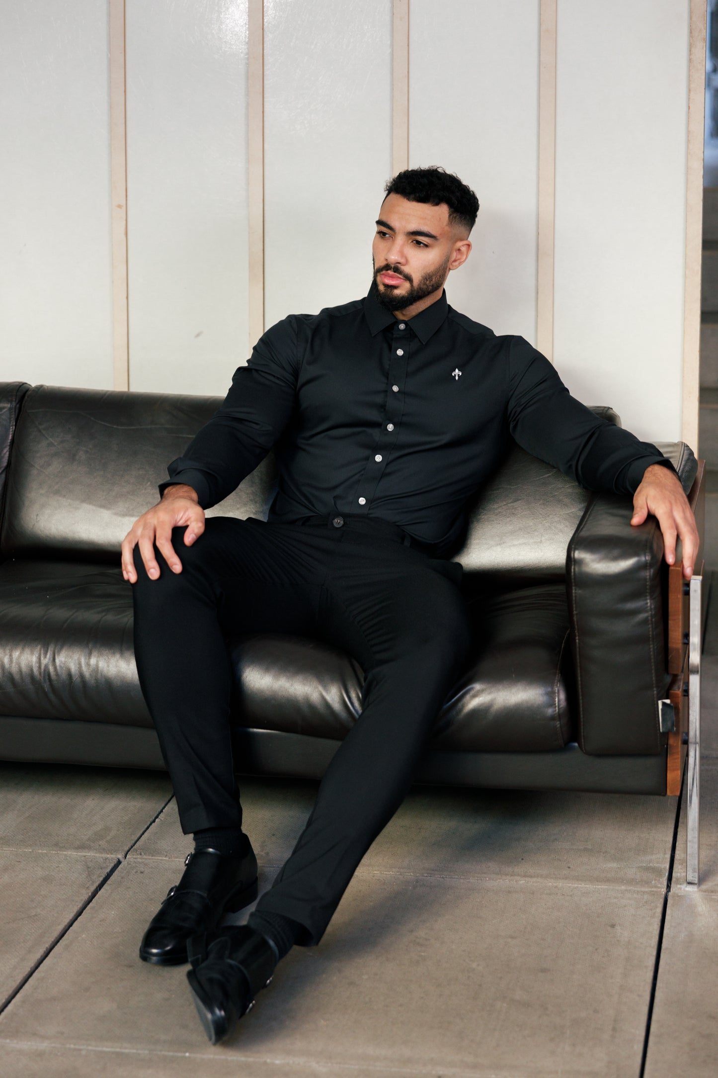 Tailored Fit Long Sleeve Shirt Black