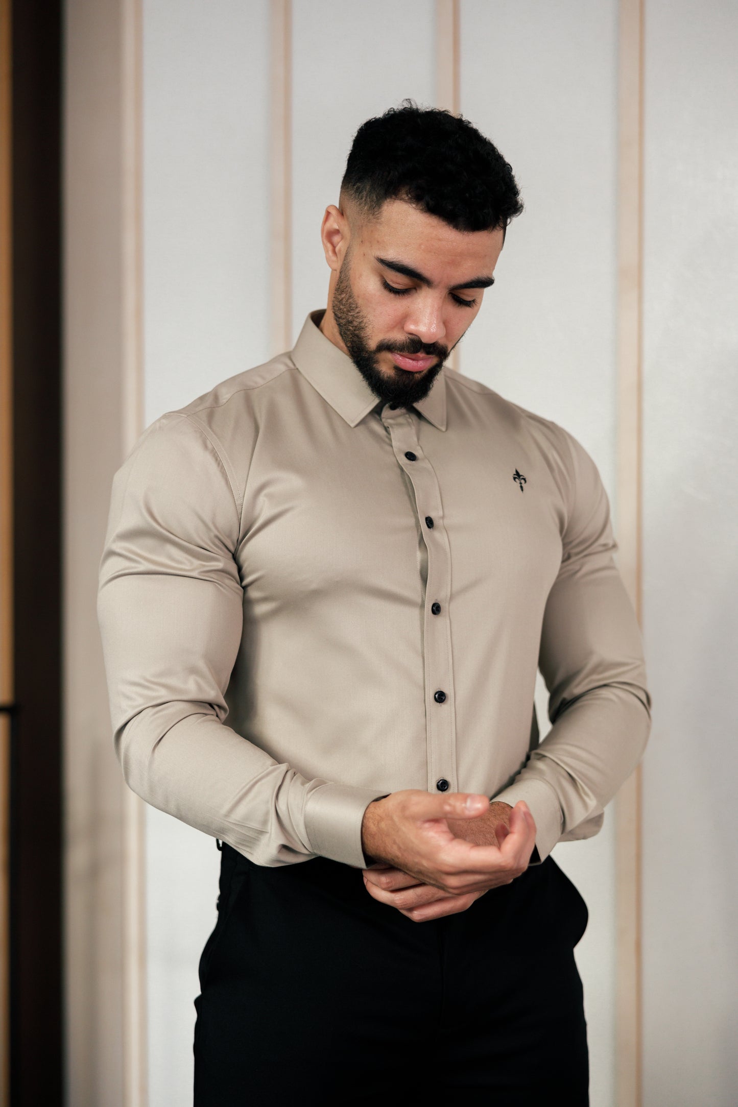 Tailored Fit Long Sleeve Shirt Khaki