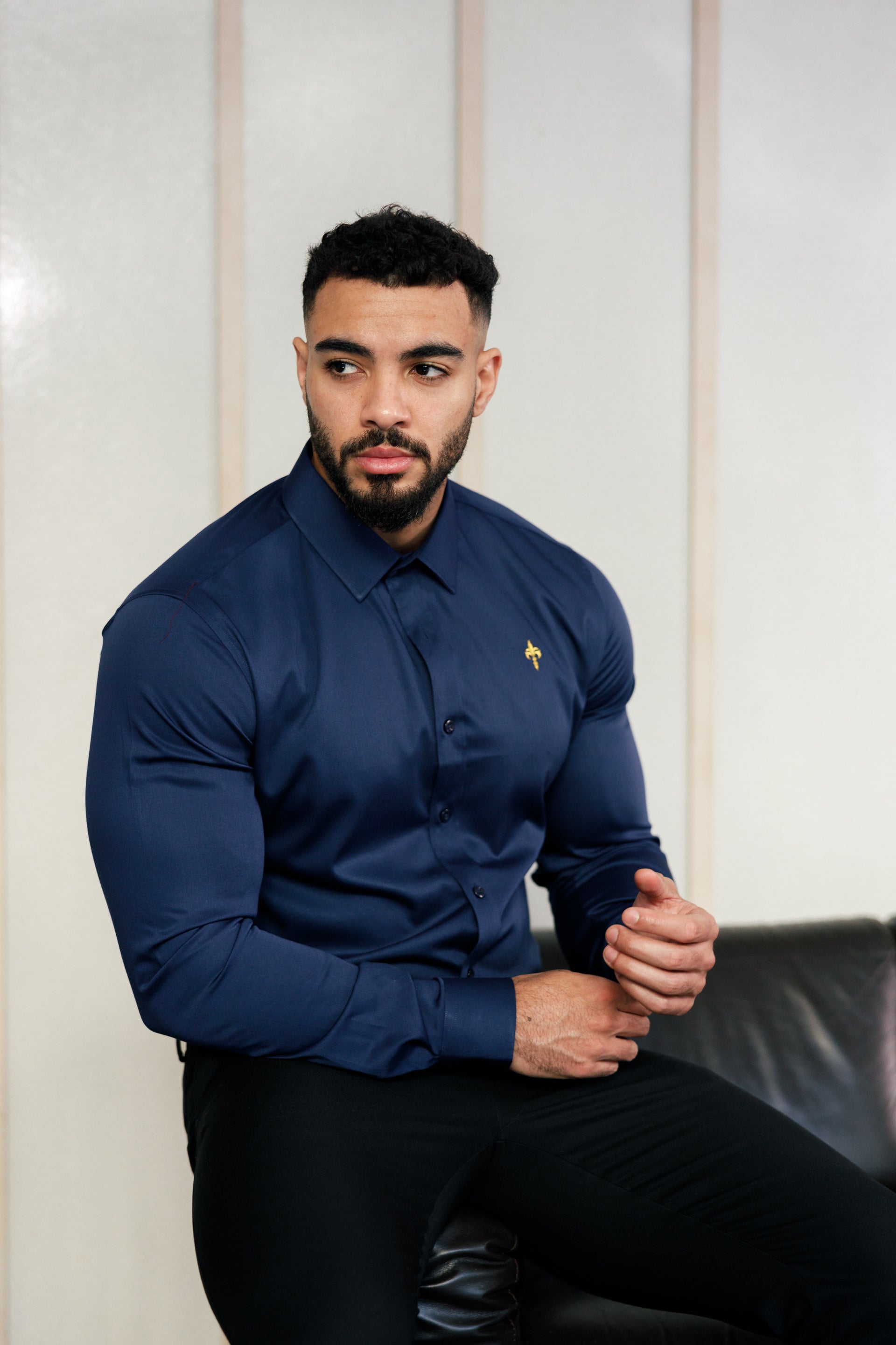 muscle dress shirt URRU Men's Muscle Dress Shirts Slim Fit Stretch Short Sleeve Casual Button Down Shirts for Men